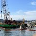 Navio histórico passa por operação de reflutuação após naufrágio no Porto de Santos; VÍDEO